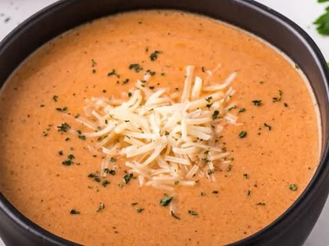 Tomato Parmesan Bisque Soup, Tomato Parmesan Soup, Tomato Soup Creamy, Tomatoe Soup, Simple Weeknight Dinners, Chicken Mushroom Casserole, Tomato Parmesan, Leftover Turkey Casserole, Slow Cooker Italian