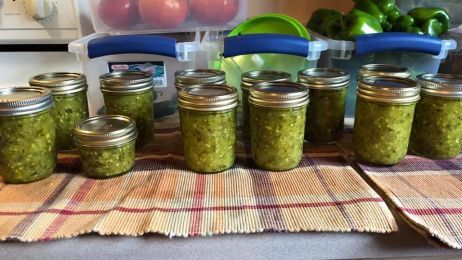 Tangy Dill Pickle Relish, Dill Pickle Relish Recipe, Pickle Relish Recipe, Dill Relish, Freezing Recipes, Cucumber Relish, Relish Recipe, Canning Ideas, Kitchen Staples