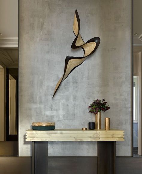 Foyer Design, Modern Console Tables, Art Deco Chandelier, Modern Console, Home Entrance Decor, Entrance Decor, Wall Sculpture Art, Luxury Decor, Metal Sculpture