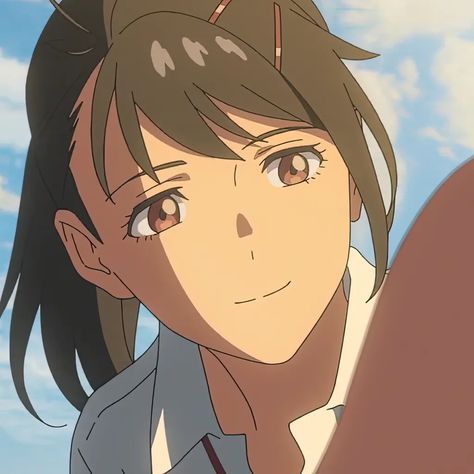 Suzume Pfp, Suzume Anime, Suzume Iwato, Makoto Shinkai, Grunge Quotes, Creative School Project Ideas, Anime Watch, Adventure Film, Fantasy Adventure