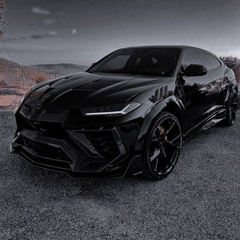 Lamborghini Urus Aesthetic, Lamborghini Suv Urus, Lamborghini Suv, Lambo Urus, Cars Outside, Galaxy Car, Luxury Cars Audi, Cars Bmw, Lamborghini Miura