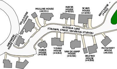 Wisteria Lane map, season 1.svg Desperate Housewives House, Housewife Life, Floor Plan Sketch, Case Minecraft, Gabrielle Solis, Wisteria Lane, Michael Scott Quotes, Tv Production, Sims Builds