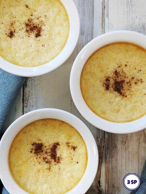 Egg Custard Recipe, Baked Egg Custard, Easy Crescent Roll Recipes, Egg Custard Recipes, Low Points Weight Watchers, Healthy Egg Recipes, Ww Meals, Custard Recipe, Baked Custard