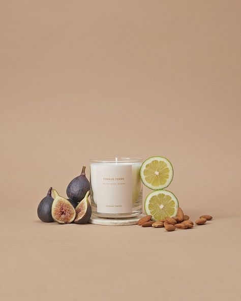 Candle Photography Ideas, Candle Photoshoot, Photography Set Up, Candle Projects, Skincare Products Photography, Fig Leaf, Candles Photography, Eco Friendly Candles, Creative Candles