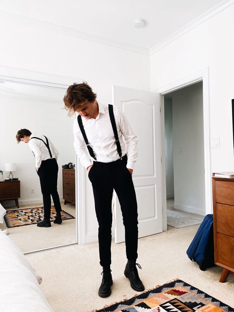 Dr Martens With Suit Men, Formal Outfits With Doc Martens, Dr Martens Suit Men, Men’s Black Wedding Attire, Black Wedding Guest Attire Men, Dr Martens Wedding Outfit, Suit With Doc Martens Men, Dr Martens Men Outfit Formal, Dr Martens Formal Outfit