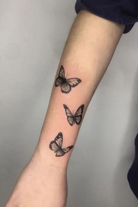 Tattoo Ideas Butterfly Arm, Butterfly Arm Tattoo, Tattoo Ideas Butterfly, Small Dope Tattoos, Realistic Butterfly Tattoo, Tattoo Ideas Back Spine, Simple Butterfly Tattoo, Tattoo Ideas Back, Butterfly Tattoos On Arm