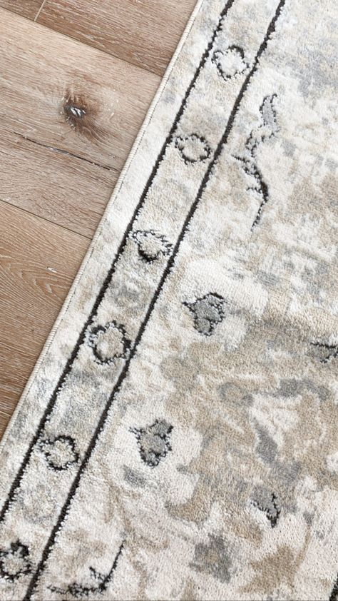 neutral rugs Taupe Rug Bedroom, Tan And Grey Area Rug, Neutral Area Rugs Farmhouse, Neutral Rug Layering, Grey And White Rugs, Area Rugs For Grey Walls, Muted Rug Living Room, Neutral Vintage Rug Living Room, Neutral 9x12 Rugs