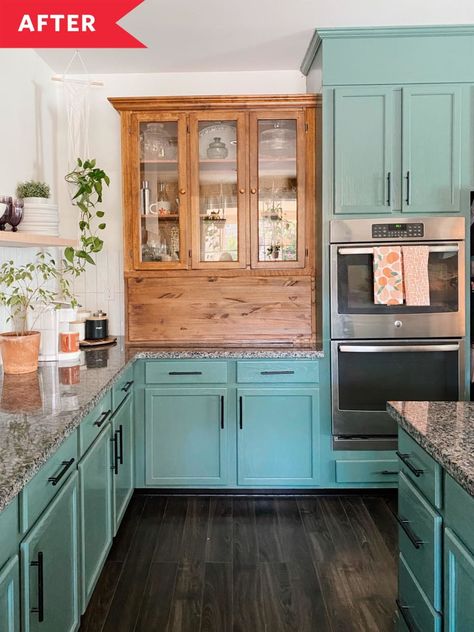 Turquoise Kitchen Cabinets, Stacked Stone Backsplash, Teal Kitchen Cabinets, Dated Kitchen, White Wood Kitchens, Turquoise Kitchen, White Tile Backsplash, Teal Kitchen, Painted Kitchen Cabinets Colors