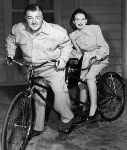 Lou Costello and wife Anne Lou Costello, Tandem Bicycle, Great Comedies, Comedy Duos, Abbott And Costello, American Comedy, Film Images, Old Shows, Famous Couples