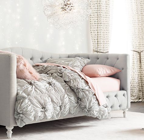 Daybed Bedroom, Tufted Daybed, Daybed Room, Rh Teen, Big Girl Rooms, Teen Room, Bed Room, My New Room