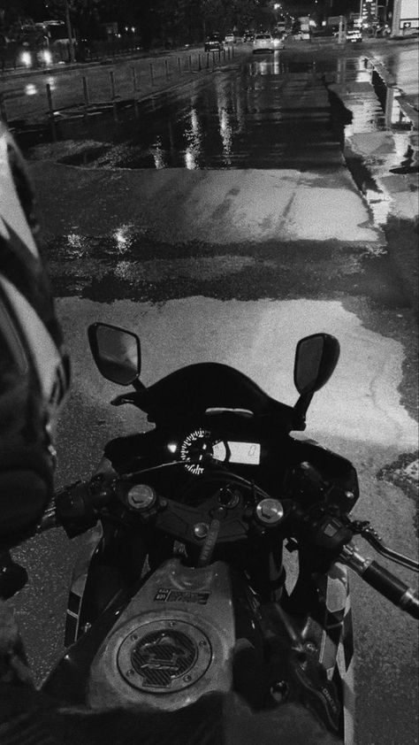 darius acrux | zodiac academy Motor Story, Motos Yamaha, Moto Car, Bike Aesthetic, Motorcycle Wallpaper, Motorcycle Aesthetic, Biker Aesthetic, Motorcycle Dirt Bike, Night Biking