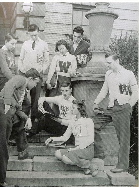 Letterman sweaters, or also known as varsity jackets, were worn by many highschool or college athletes during the 1930s.  These jackets were awarded based on the athletes accomplishments or whether they were a team captian, ect.  The "letter" on the jacket is earned as a reward, not just given. 1920s College Students, 50 Style 1950s, Athletic Boyfriend, 1950s High School, Lettermen Jacket, 1950s Teenagers, Vintage High School, Public Enemies, Vintage Collegiate