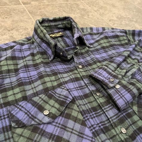 The Vermont Flannel Company Mens Button Up Blue Green Plaid Shirt Medium USA Green Plaid Shirt, Mens Button Up, Green Plaid, Vermont, Plaid Shirt, Made In Usa, Blue Green, Button Up, Plaid