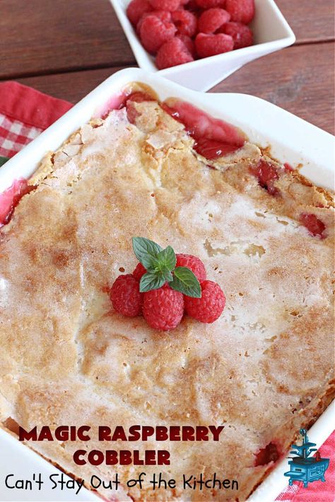 Raspberry Cobbler Recipe Pioneer Woman, Raspberry Crisp Pioneer Woman, Rasberry Cobbler, Raspberry Cobbler Recipe, Cobblers Recipes, Raspberry Desserts Easy, Dessert For Family, Fantastic Dessert, Raspberry Cobbler