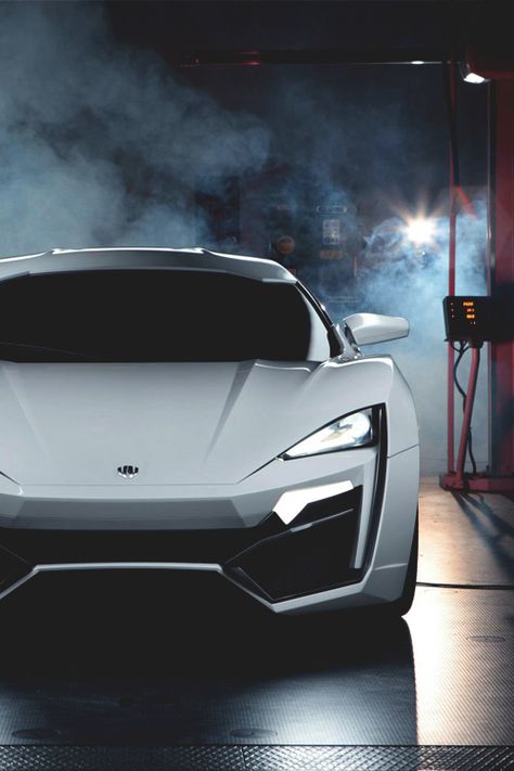 Lykan W Motors Lykan Hypersport, W Motors, Xe Ducati, Lykan Hypersport, Inside Car, Car Deco, Car Backgrounds, Luxurious Cars, Mc Laren