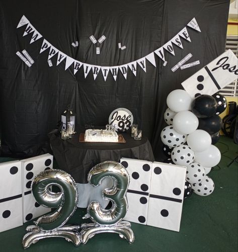 Domino Theme Party Ideas, Domino Games, Vegas Party, Retirement Party, Retirement Parties, Beautiful Flowers Pictures, 80th Birthday, Flower Pictures, Theme Party