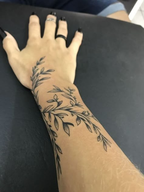 Rap Around Vine Tattoo, Plant Arm Band Tattoo, Vine Tattoo Men, Plant Tattoo Men, Tattoos Earthy, Olive Branch Tattoo Arm Wrap, Foliage Tattoo, Botanical Wrap Tattoo, Traditional Tattoo Arm