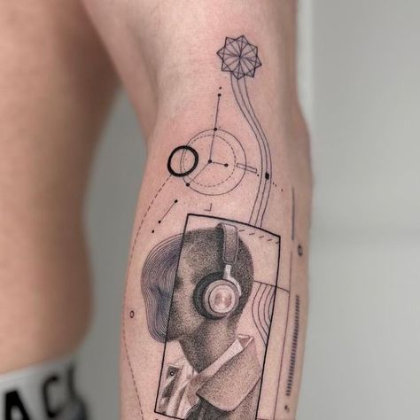 Tattoo Studio Perrevoort on Instagram: "MUSIC FEEDS MY SOUL
.
.
.
.
.
#armtattoo #contemporaryart #musictattoo #microrealism 
#moderntattoo #concepttattoo #tattoolover #inklouvre #btattooing #inklovers #germantattooartist" Microrealism Tattoo, German Tattoo, B Tattoo, Modern Tattoos, Music Tattoo, Instagram Music, March 21, Tattoo Studio, Arm Tattoo