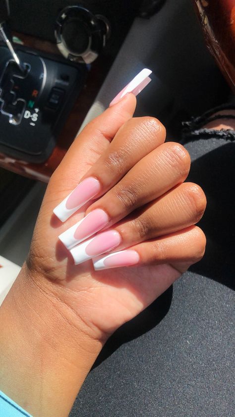 French Tip Long Nails, French Tip Long, White Acrylic Nails, French Tip Acrylic Nails, Work Nails, Classy Acrylic Nails, Pretty Gel Nails, Exotic Nails, Long Acrylic Nails Coffin