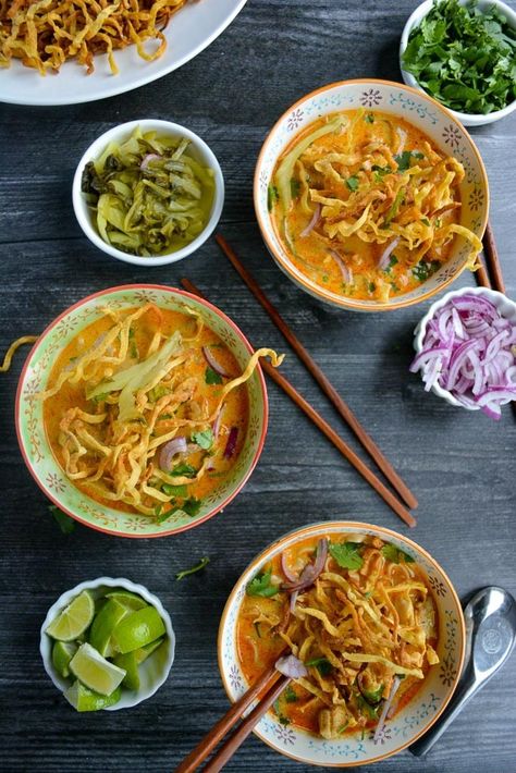 Thai Mat, Fresh Egg Noodles, Pickled Mustard Greens, Khao Soi, Curry Noodles, Thai Dishes, Thai Curry, Spinach And Cheese, Travel Inspired