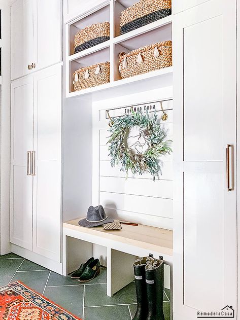 Mudroom Entryway Storage Cabinets, Narrow Mud Room, Garage Mudroom Ideas Diy, Mudroom In Garage, Garage Entryway Ideas, Mudroom Build, Garage Mudroom Ideas, Mudroom Paint, Mudroom Storage Ideas