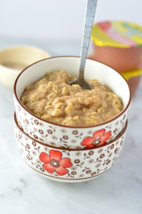 Stovetop Oatmeal, Applesauce Oatmeal, Oatmeal How To Make, Winter Breakfast, Fantastic Recipes, Potluck Dishes, Best Oatmeal, Oatmeal Breakfast, Best Breakfast Recipes