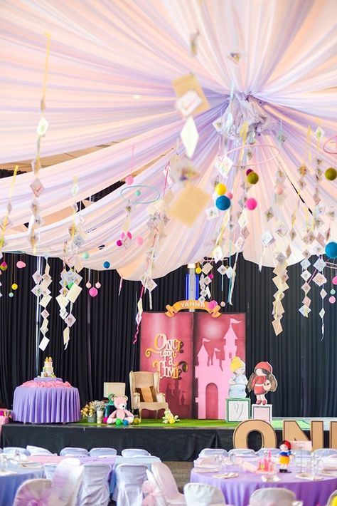 Fairytale Princess Birthday Party on Kara's Party Ideas | KarasPartyIdeas.com (9) Fairy Tales Decorations Party, Fairy Tales Birthday Party Theme, Fairytale Birthday Party Ideas, Once Upon A Time Party, Princess Party Theme, Cute Castle, Fairytale Birthday Party, Woodland Fairy Birthday Party, Fairy Princess Birthday