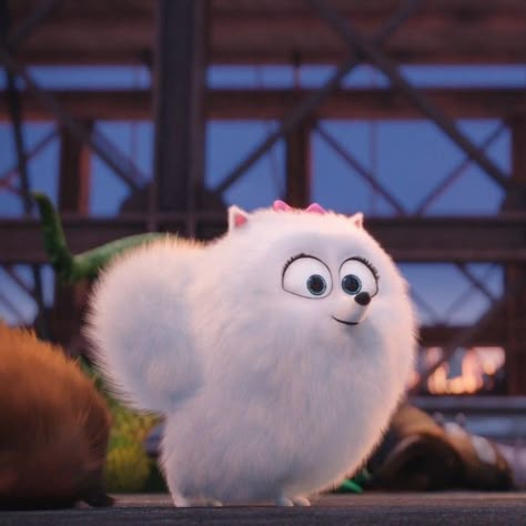 Gidget Secret Life Of Pets, Aesthetic Peace, Pets Wallpaper, Pets Movie, Disney Cute, A Hat In Time, Secret Life Of Pets, Animals Photos, Mbti Personality