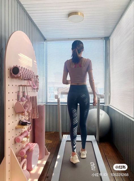 Zen Home Gym Workout Rooms, Mini Workout Room, Aesthetic Home Gym Ideas, Treadmill Aesthetic Home, Home Treadmill Aesthetic, Pink Workout Room, Gym Room Aesthetic, Home Mini Gym, Treadmill In Bedroom Ideas