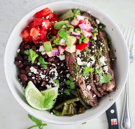 Steak Bowls, Steak Bowl, Buddha Bowl Sauce, Chimichurri Steak, Romaine Salad, Dinner Prep, Grain Bowl, Grain Foods, Skirt Steak