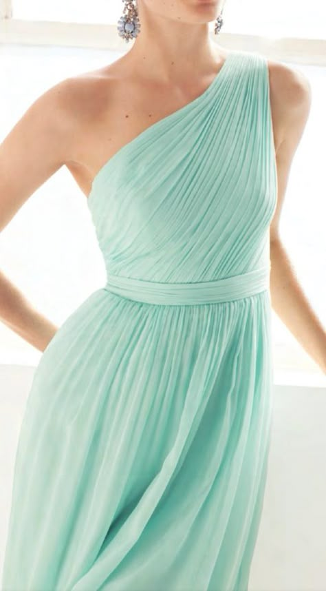 Mint #jcrewwedding Bridesmaid? Mint Bridesmaid, Mint Bridesmaid Dresses, Wedding Mint Green, Prom 2015, Kylie Dress, Aqua Beach, Mint Dress, Mint Wedding, Blue Bridesmaids