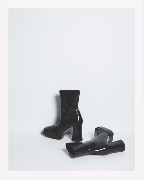 PLEASURE BOOT Style Aesthetics, Peter Do, Square Toe Boots, Beauty Clothes, Helmut Lang, Shoes Shoes, Tap Shoes, Black Boots, Sale Items