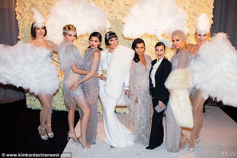 Fame-hungry family: While revealing the dress would have likely been approved of by Kim's mother Kardashian 20s Party, Great Gatsby Outfits, Moda Kylie Jenner, Gatsby Party Outfit, Gatsby Outfit, Gatsby Birthday, Gatsby Birthday Party, Gatsby Party Dress, Roaring 20s Fashion