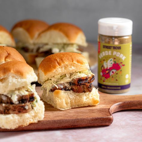 Pork Loin Sliders Hawaiian Rolls, Pork Tenderloin Sliders Kings Hawaiian, Pork Sliders Hawaiian Rolls, Pork Tenderloin Sliders, Sliders Hawaiian Rolls, Tenderloin Sliders, Hawaiian Roll Sandwiches, Asian Pork Tenderloin, Pork Tenderloin Sandwich