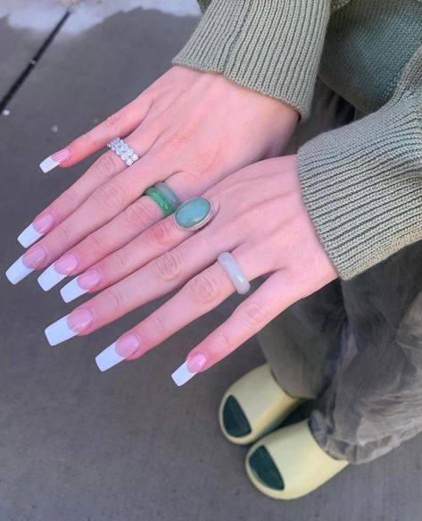 Y2k French Tip, Juliet Charlotte, Pink Tip Nails, Euphoria Nails, Tapered Square Nails, Tom Y Jerry, Tapered Square, French Acrylic Nails, Summer Acrylic Nails