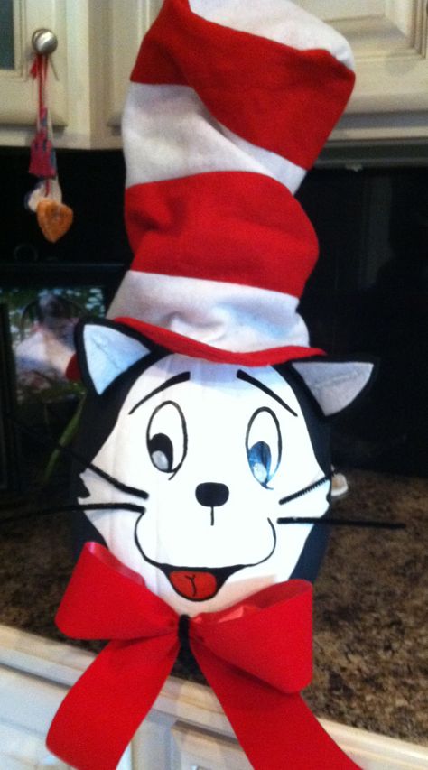 Cat in the Hat pumpkin Cat In The Hat Painted Pumpkin, Pumpkin Painting Ideas Storybook, Cat And The Hat Pumpkin, Cat In The Hat Pumpkin Ideas, Pumpkin Painting Ideas Book Characters, Cat In The Hat Pumpkin, Storybook Pumpkin, Book Character Pumpkins, Story Book Pumpkin