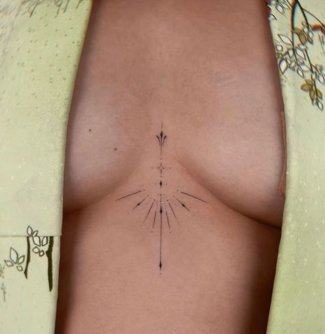 Fine Line Chest Tattoos For Women, Sternum Fine Line Tattoo, Ornamental Rib Tattoo, Ornamental Tattoo Women, Sternum Tattoo Fine Line, Fineline Sternum Tattoo, Ornamental Tattoo Sternum, Sternum Ornamental Tattoo, Chest Ornamental Tattoo