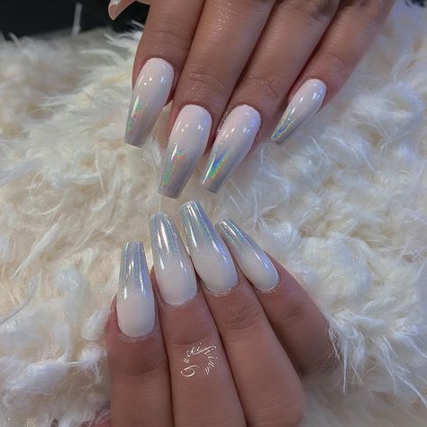 White and silver ombré holo Holo Nails, Silver Ombre, White Ombre, Ombre Nails, White Nails, Cute Nails, Gel Nails, Follow Me, Nail Designs