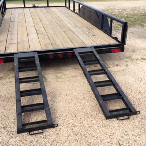 Atv Trailer Ideas, Car Trailer Ramps, Motorcycle Loading Ramp, Welding Trailer, Truck Ramps, Homemade Trailer, Car Hauler Trailer, Lightweight Trailers, Trailer Ramps