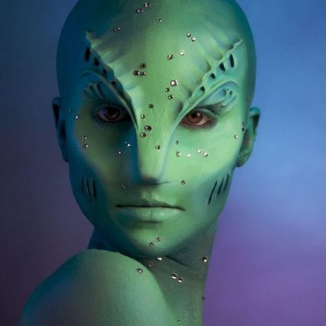 Gallery - CMU Alien Prosthetic Makeup, Special Effects Makeup Prosthetic, Drag Couture, Special Effects Makeup Ideas, Alien Face Paint, Makeup Artist Aesthetic, Face Casting, Alien Halloween Makeup, Makeup Special Effects