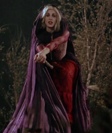 Sarah Makeup Hocus Pocus, Hocus Pocus Sarah Sanderson, Sarah Jessica Parker Hocus Pocus, Sarah And Billy Hocus Pocus, Sarah Costume Hocus Pocus, Sarah Sanderson Hocus Pocus, Sarah Jessica Parker Hair, Ouat Snow White, Sarah Sanderson