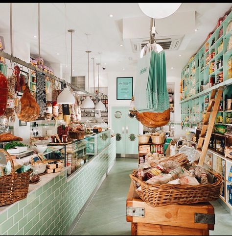 Deli Cafe, Deli Shop, Italian Deli, Food Retail, Design Café, Butcher Shop, Farm Shop, Retail Design Blog, Retail Interior