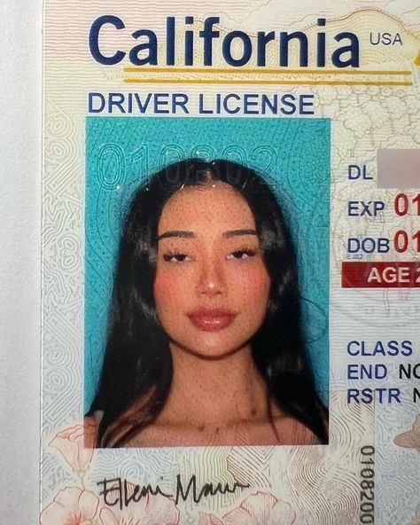 ELLERIE MARIE on Instagram: “i’ll drive🤍” Ellerie Marie, Passport Photo Makeup, Pretty Id Card Picture, Passport Pictures, Driver License, Passport Photo, Id Photo, Malibu Barbie, Follow Button