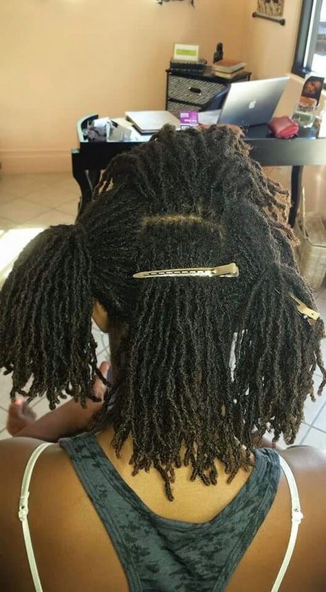 Look at all that new growth... Retwisting tiny locs X Small Locs, Micro Locs Journey, Extra Small Micro Locs, Small Interlocked Locs, Interlock Micro Locs, Tiny Locs, Sista Locks, Hair Fan, Small Locs