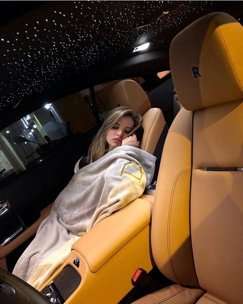 Sleep In Car, Billionaire Life, Cars Uk, Super Rich Kids, Girl Sleeping, Sleeping Under The Stars, Rich Lifestyle, Luxury Lifestyle Dreams, Future Lifestyle