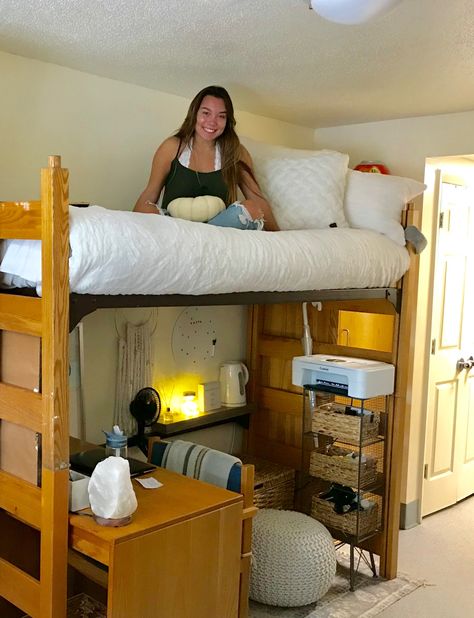 Bunked Dorm Beds Ideas, Bunk Dorm Room Ideas, Under Dorm Bed Hangout, Dorm Room Decor Bunk Beds, Lofted Beds Dorm, Dorm Room Ideas With Lofted Bed, Mid Loft Bed Dorm, Dorm Room Decor Lofted Bed, Dorm Room With One Lofted Bed