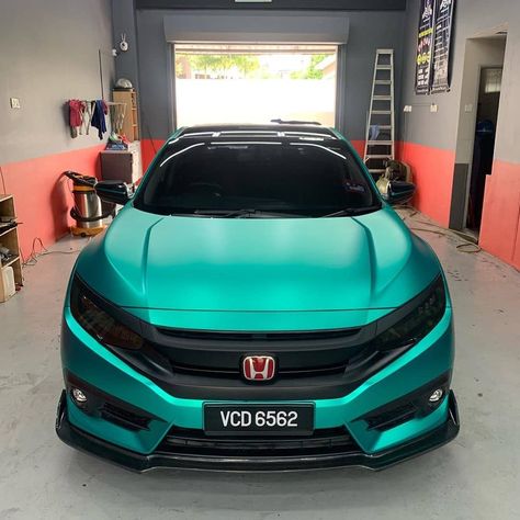 TeckWrap Official on Instagram: “TeckWrap VCH305 Emerald green matte chrome Wrapped by @maniac_garage 🇲🇾 🙌👍 Find the local distributor at www.teckwrap.com” Honda Civic Wrapped, Honda Accord Wrapped, Wrapped Honda Civic, Honda Civic Wrap, Honda Accord Accessories, Black Honda Civic, Lamborghini Concept, Honda Civic Car, Black Honda