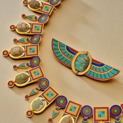 Rare Egyptian Revival Jewels on Sale December 2022 at Sothebys Egyptian Jewelry Ancient, Egyptian Treasure, Egyptian Ornamented, Egyptian Jewellery, Egyptian Inspired Jewelry, Howard Carter, Egyptian Drawings, Egyptian Accessories, Egyptian Revival Jewelry