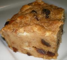 Bread Pudding Puerto Rican Bread, Puerto Rican Bread Pudding, Spanish Desserts, Puerto Rico Food, Boricua Recipes, Bread Pudding Recipe, Spanish Dishes, Popular Desserts, Puerto Rican Recipes