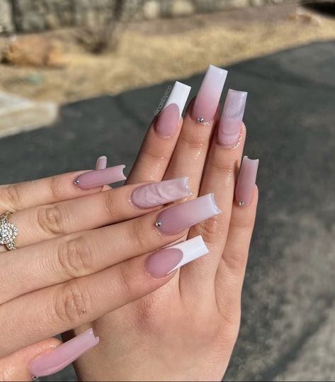 Tiktok Nails, Acrylic Nails Nude, Diy Acrylic Nails, Subtle Nails, French Tip Acrylic Nails, Simple Acrylic Nails, French Acrylic Nails, Short Square Acrylic Nails, Acrylic Nails Coffin Pink